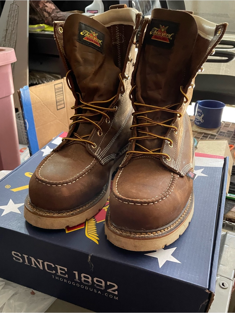 Thorogood Mens 11 Work Boots